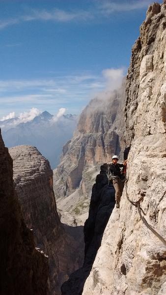 Via ferrata a la roche veyrand